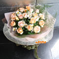 【R-021】玫瑰花束-SWEET/花束,玫瑰花束,向日葵花束,情人節花束、巧克力花束、百合花束、畢業花束、花束等花禮-仙客來花坊