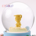 EZGOLD彌月禮盒 -彌月金飾 -音樂水晶球系列 ♪可愛男博士寶寶♪ (大)
