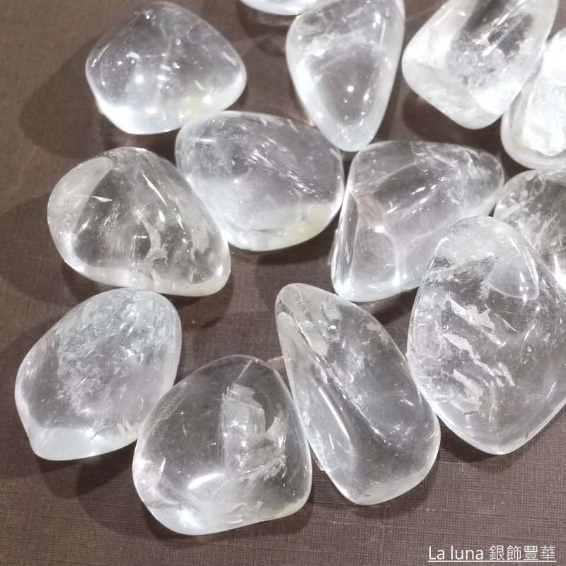 天然白水晶碎石 大顆粒 水晶 手珠 手鍊 淨化 消磁100g【La luna 銀飾豐華】