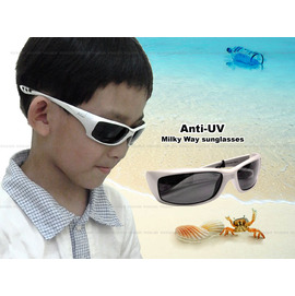 【台灣 ADISI】銀河系兒童太陽眼鏡(UV400).抗紫外線.護目鏡.日本設計.防曬衣 AS09031 (DA)