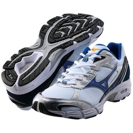 Mizuno wave clearance crusader