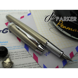 二色可選購 原廠 PARKER派克 IM 經典高級系列 鋼桿白夾鋼筆(P0856020)另有灰色鋼桿白夾P0856040