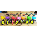 (032) 12吋兒童扶輪腳踏車7色 (21右1 27HE1201$3000)
