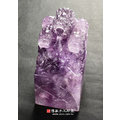 頂級冰種紫水晶精雕九龍廟章《半手工噴砂》2.6吋，高約17.5公分，單章。傳家手工印章