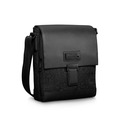 美國百分百【全新真品】Calvin Klein CK 皮質 公事包 肩背包 飛行包 郵差包 側背包 黑色 F434
