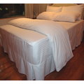 三上飯店、民宿、日租純白色系列客房寢飾精梳棉雙人標準床用【床罩5尺X6.2尺附枕套三件組】