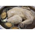 【年菜系列 】鮑魚人蔘雞湯～帶殼鮑魚(30顆 / 1000g) / 10顆+全雞人參湯底 用心精製就是為了要給你最便利的享受