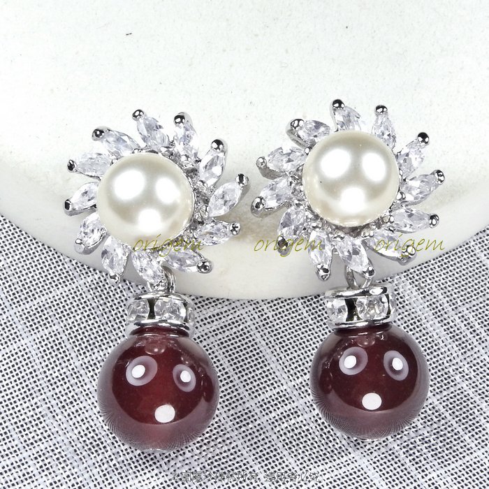 珍珠林~天然紅瑪瑙搭配8mm硨磲貝珍珠馬眼鑽穿洞式耳環(套組:項鍊.耳環)#645+2