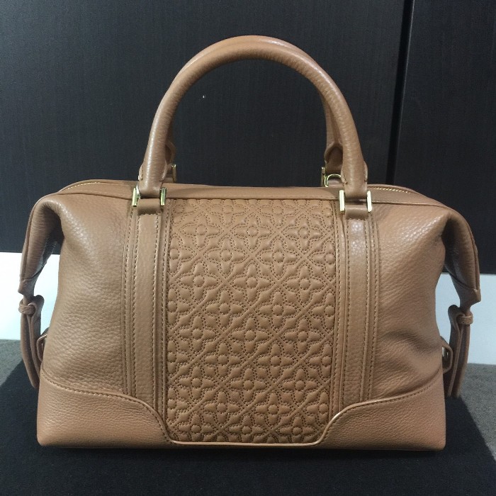 Tory burch hot sale robinson satchel