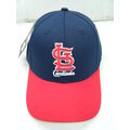 新莊新太陽 MLB 美國職棒 大聯盟 5732005-580 聖路易 紅雀隊 可調式 棒球帽 球迷帽 深藍X紅 特550