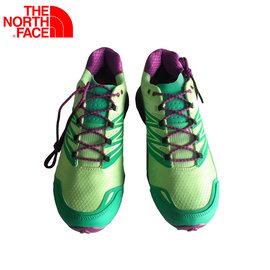 【The North Face 女 越野跑鞋《天堂綠/拜占庭紫》】CCP5/登山/運動