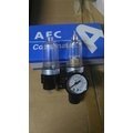 空壓機過濾器 全新 高品質空壓機工具自動濾水器 與濾油.含壓表(三點組合)
