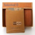 ::bonJOIE:: 美國進口 新款 Timberland 名片夾 (駝色 經典磨砂麂皮)(附原廠盒裝) 卡片夾 悠遊卡夾 證件套 實物拍攝