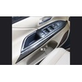 【車王汽車精品百貨】框三菱 Mitsubishi 2017 Outlander 黑鈦 內扶手框 玻璃升降保護