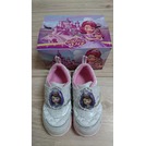 【二手】日本moonstar蘇菲亞運動鞋--16號， $699