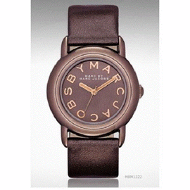 MARC BY MARC JACOBS MBM1222 鏡面浮雕刻度 古銅金 皮帶腕錶