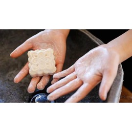 使用肥皂洗手最適合來預防病毒感染，但一定要洗足20秒，請看影片實驗喔！