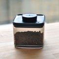 【現貨】ANKOMN Turn-N-Seal 真空保鮮盒 1.5L (半透黑) 儲物罐 保鮮罐 密封罐