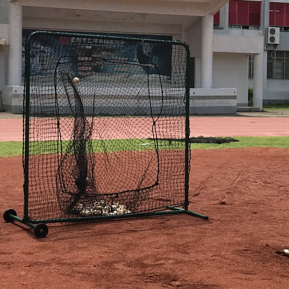 棒壘球打擊練習網 (含鐵架含輪子二顆) - 200公分 x 200公分-洞口加大版