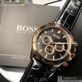 BOSS伯斯男錶,編號HB1513179,44mm玫瑰金圓形精鋼錶殼,黑色三眼, 精密刻度錶面,深黑色真皮皮革錶帶款