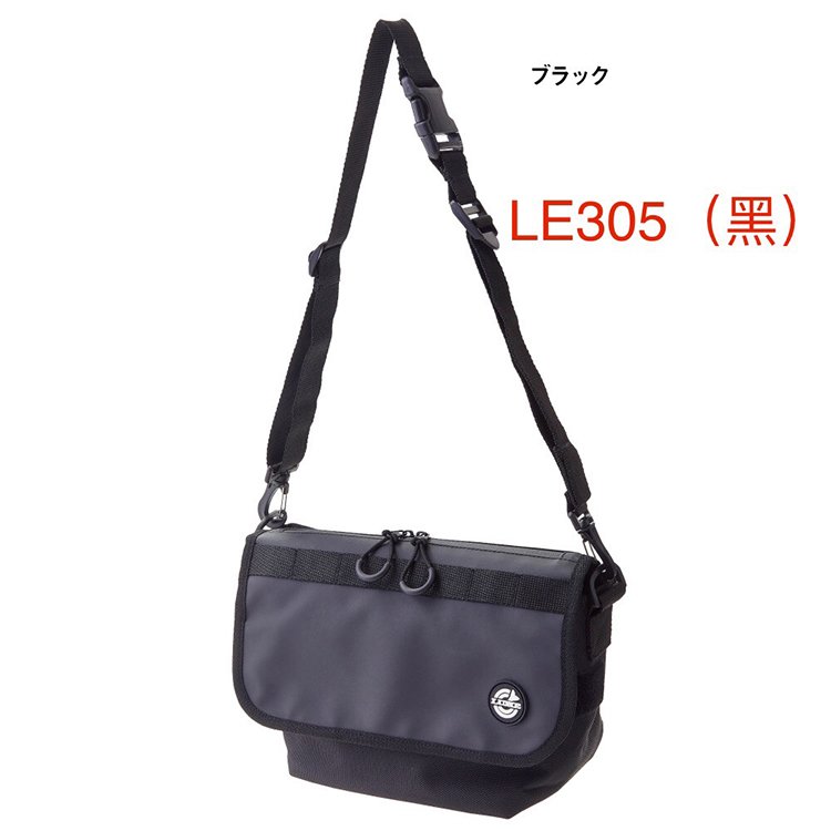 ◎百有釣具◎日本GAMAKATSU LE-305（黑色+迷彩）路亞郵差斜背包 簡單好開閉，易於放入和取出物品 表面＆內袋簡易防水