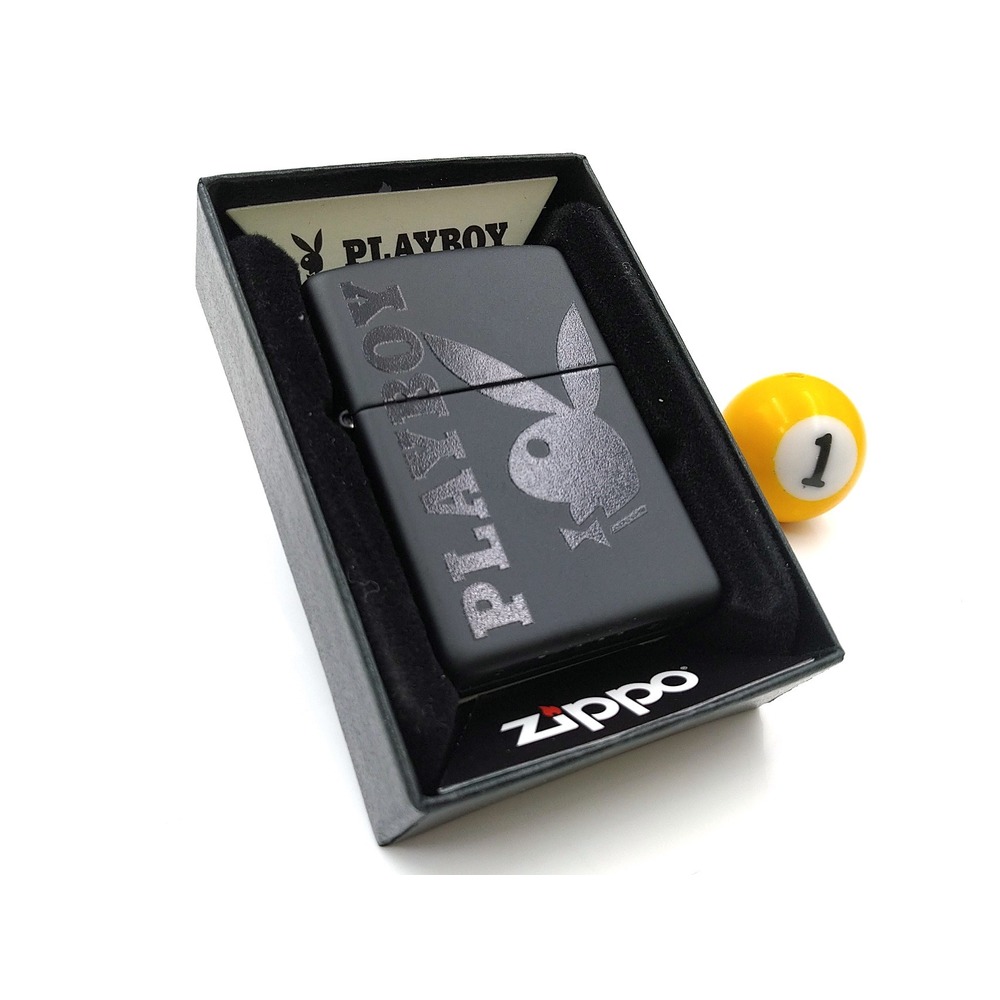 【NEW2021】正品附發票 美國ZIPPO打火機 Playboy系列 (黑色消光烤漆-型號49342) ✦球球玉米斗✦
