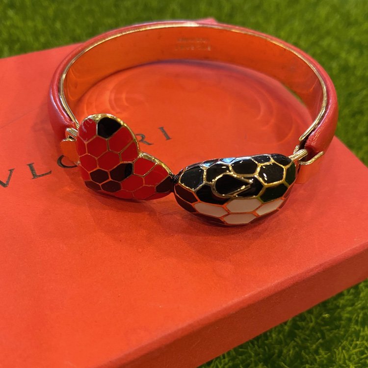 【9成新】BVLGARI 寶格麗SERPENTI IN LOVE款蛇頭手環.紅 #892現金價$11,800