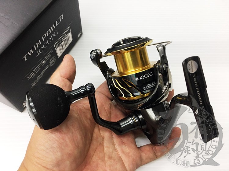 SHIMANO Spinning Reel TWIN POWER FD 4000MHG