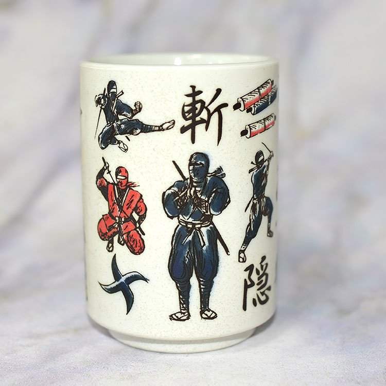 日本製 忍者 湯吞杯 茶杯 壽司茶杯 290cc 陶器 草庵萬寶窯 凹凸表面質感