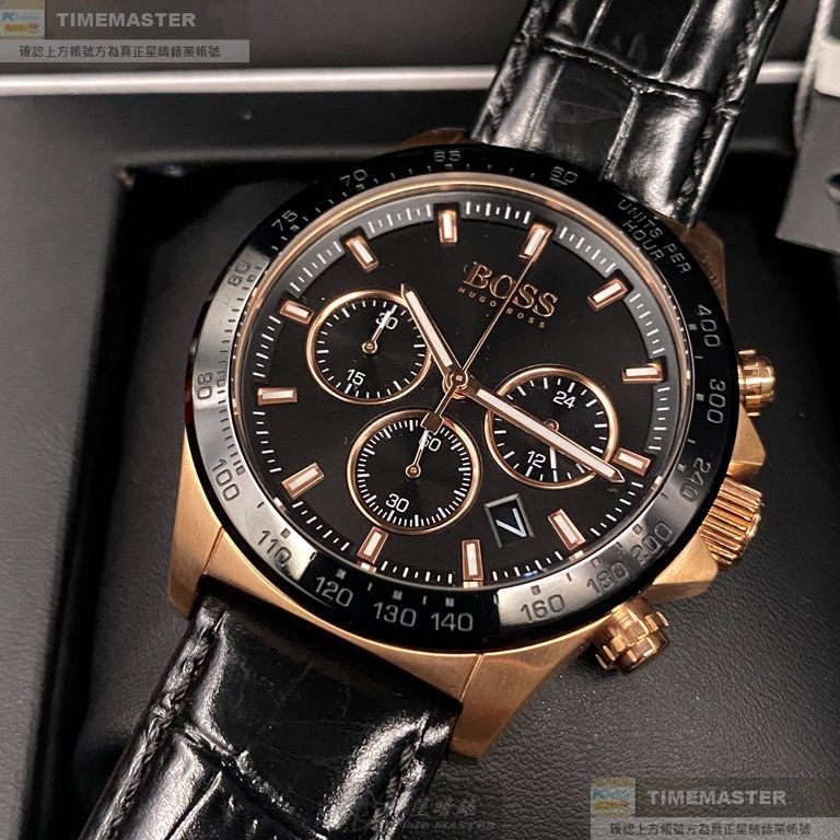 BOSS手錶,編號HB1513753,44mm玫瑰金圓形精鋼錶殼,黑色三眼, 中三針顯示, 運動錶面,深黑色真皮皮革錶帶款