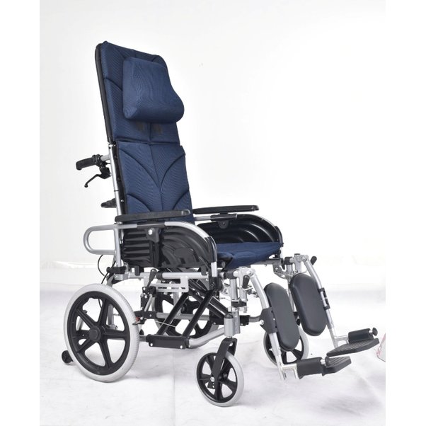 【上煒醫療器材】“頤辰” YC-800 躺式輪椅(16吋/20吋後輪可選) (輪椅B款附加A+B功能) 15000元