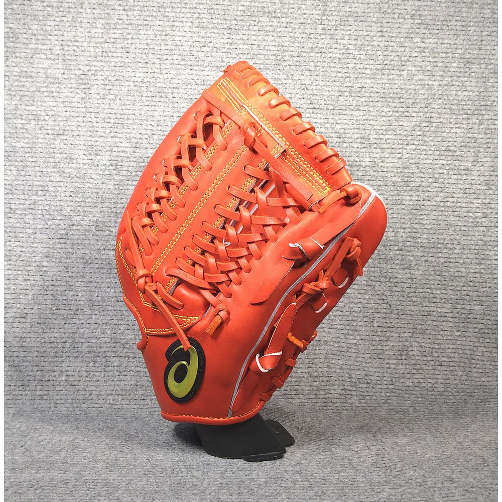 「野球魂」--特價！日本「asics」【NEOREVIVE MLT】等級硬式棒球手套（投手＆內野手，3121A405，610橘黑色）附專用紙箱、手套袋