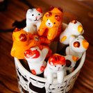 日本流行雜貨趣味創意動物設計 陶瓷製手繪釉彩多色可愛斑紋貓咪造型攪拌匙 立體小貓造型攪拌棒 湯匙 湯勺 下午茶飲品餐具