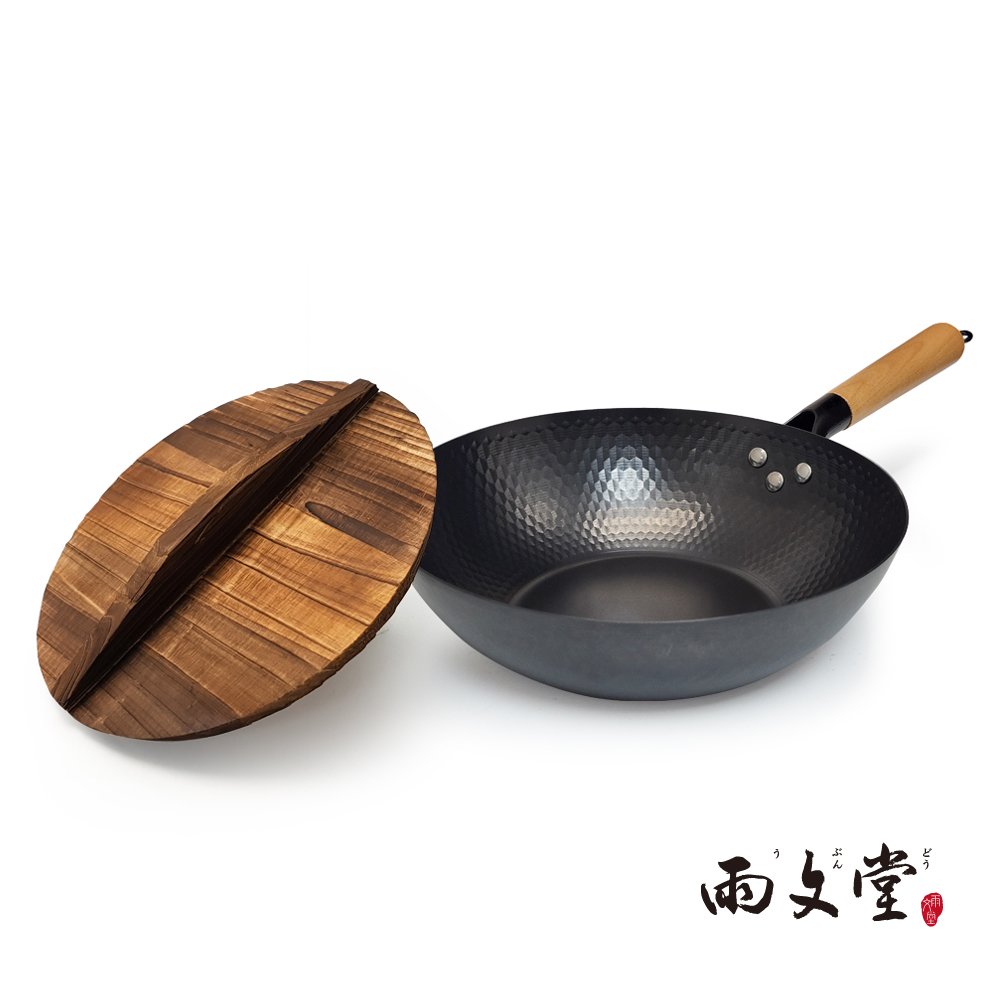 日本南部鐵器雨文堂手工鍛造鱗紋鐵炒鍋