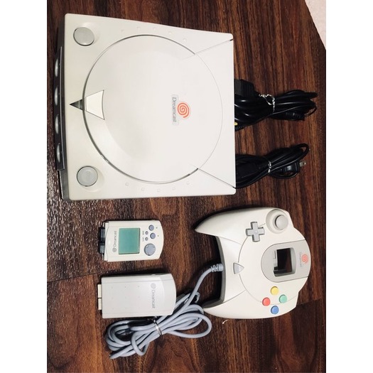 土城可面交超便宜SEGA Dreamcast (DC) 讀取正常.已測試功能正常 附原廠手把 AV電源線