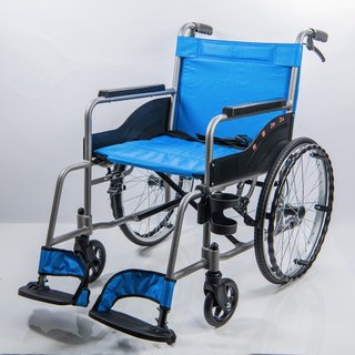 均佳機械式輪椅 鋁合金輪椅 + 杯架 jw 110 中輪