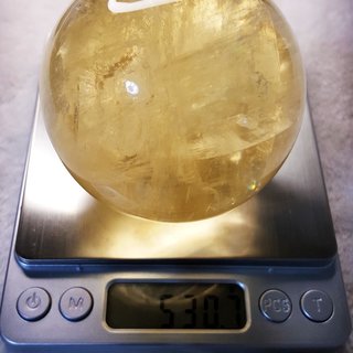 [Disk水晶][有求必應]精品彩虹冰洲晶球NB-39(直徑72mm重530克)送木製球座