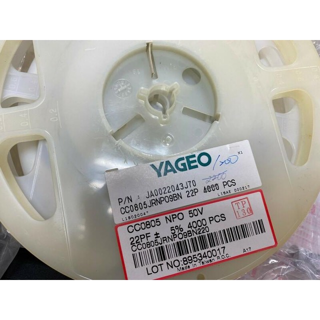 100個 - YAGEO 0805 22p 50V 5% SMD / SMT 電容