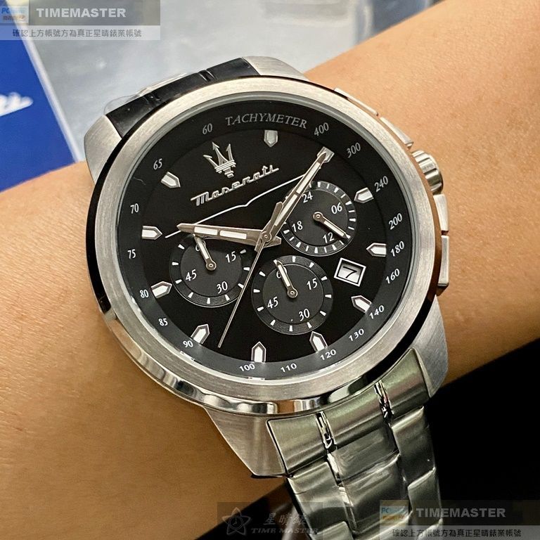 MASERATI手錶,編號R8873621001,44mm銀圓形精鋼錶殼,黑色三眼, 中三針顯示, 運動錶面,銀色精鋼錶帶款