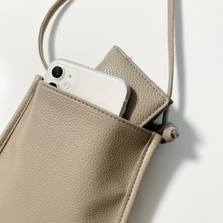 軟皮感 輕鬆拿取 🇯🇵日本人氣品附錄 VASIC 奶茶色斜背包 手機袋 斜挎包 隨身背錢包 卡包 (VBS30)