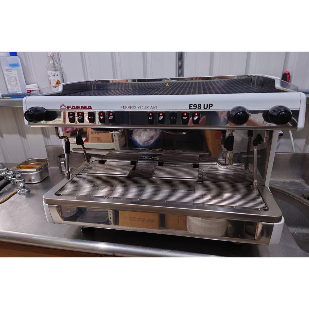9成新 FAEMA E98 UP高杯版 義大利進口 營業用 雙孔咖啡機