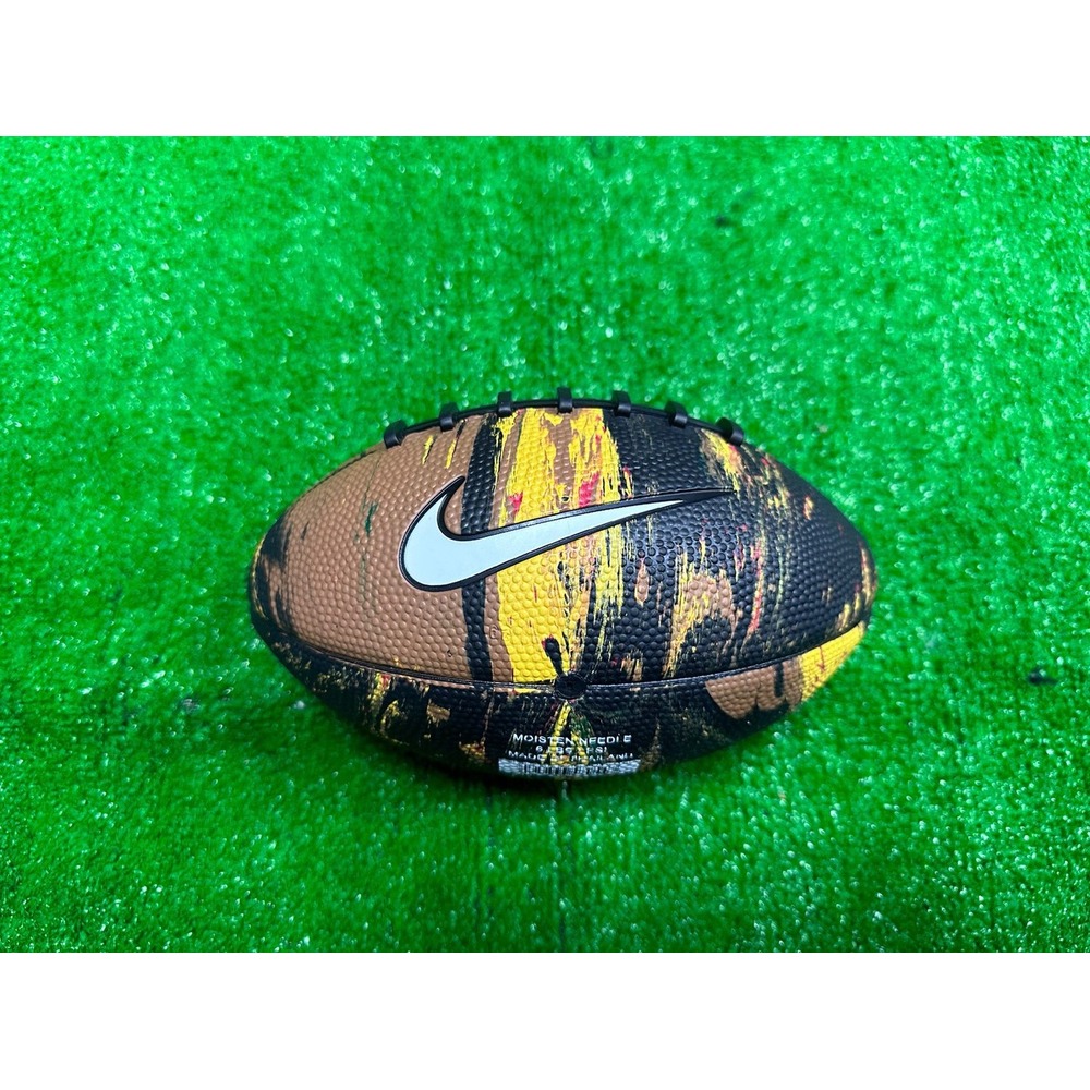 新莊新太陽 NIKE PLAYGROUND MINI 5 橄欖球 橡膠 美式 足球 5號 黑彩 特價450