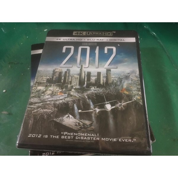 AV視聽小舖藍光 ( BD ) 2012 UHD+BD 三碟版 (美版 4K 有中文)