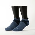 【Footer除臭襪】暖陽麻花輕壓力足弓船短襪-男款(T142-深藍)