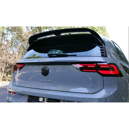 【車王汽車精品百貨】福斯 VW Golf 8 高爾夫 烤漆亮黑 中尾翼 改裝尾翼 定風翼 導流板