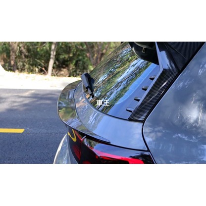 【車王汽車精品百貨】福斯 VW Golf 8 高爾夫 碳纖維紋 中尾翼 改裝尾翼 定風翼 導流板