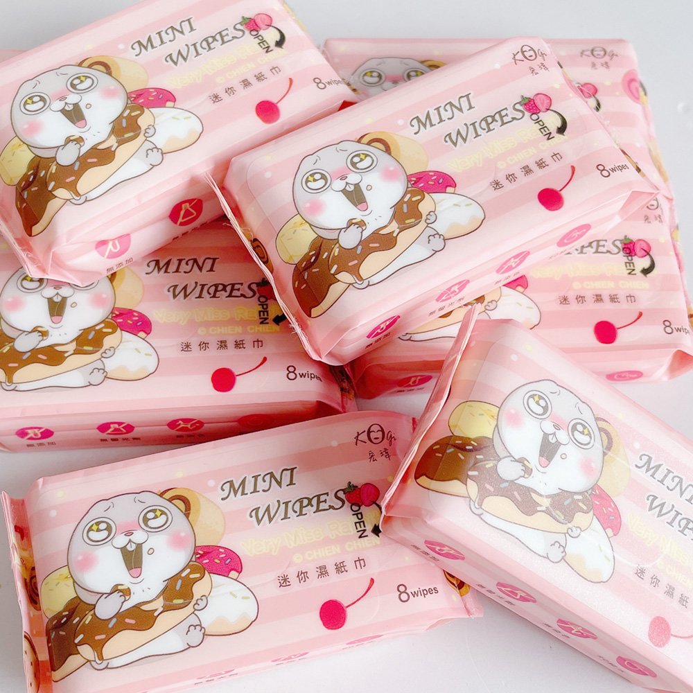台灣製造 好想兔迷你濕紙巾(一包8抽)