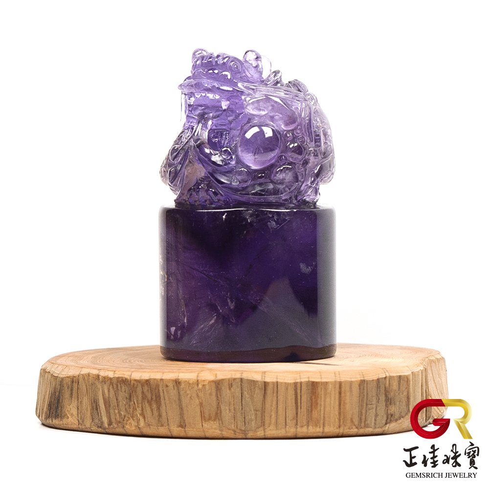 【正佳珠寶】紫水晶 頂級手工龍雕刻 179g 紫水晶雕刻擺件｜崖柏木座