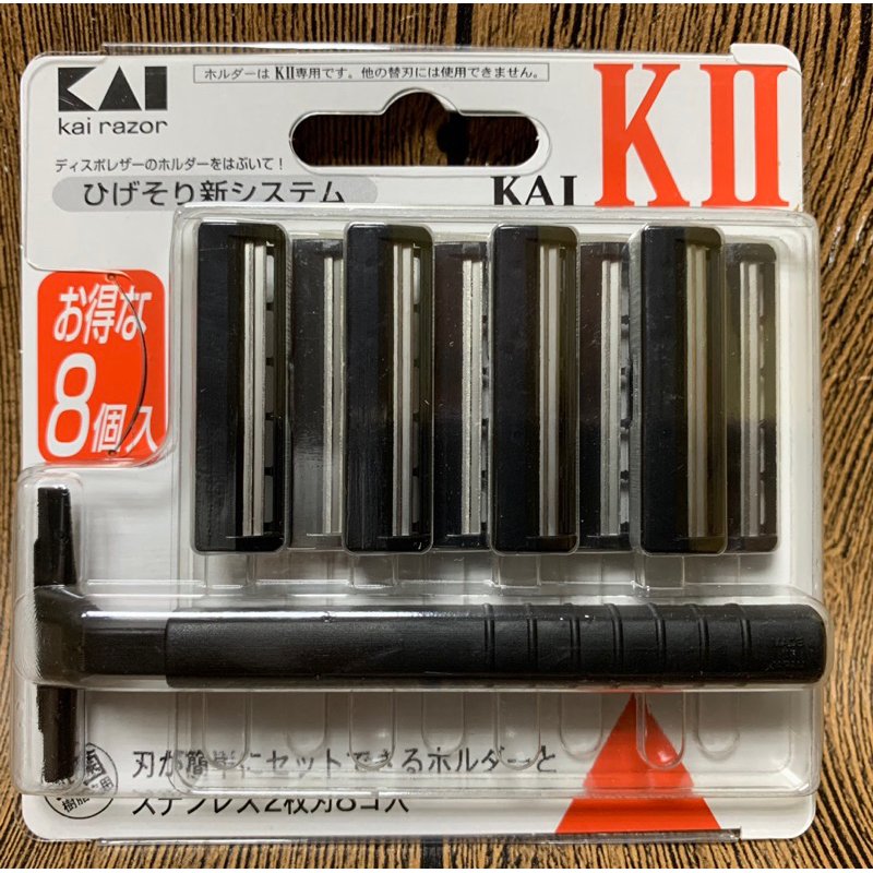 【霏霓莫屬】日本製 KAI 貝印 替換式刮鬍刀 拋棄式刮鬍刀 附替換刀頭 8入組 刮鬍刀