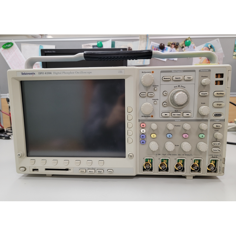 (亞傑科技) 中古 二手 TEKTRONIX太克 DPO4104 數位螢光示波器含4EMBD